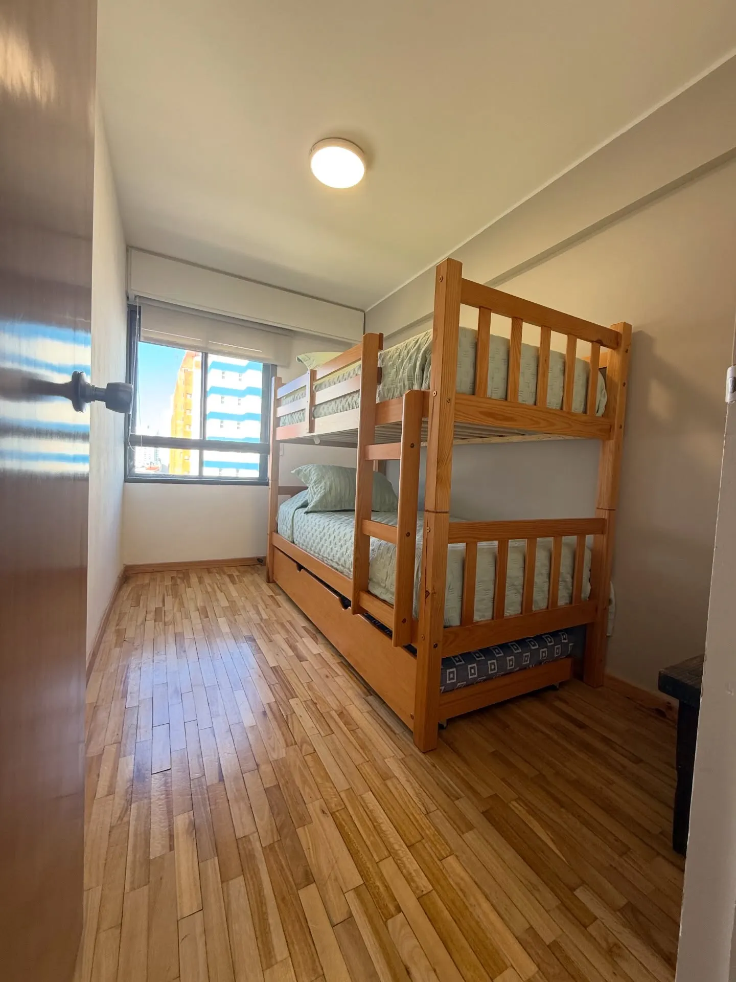 Reciclado apartamento Parquemar Center — fotografía de obra
